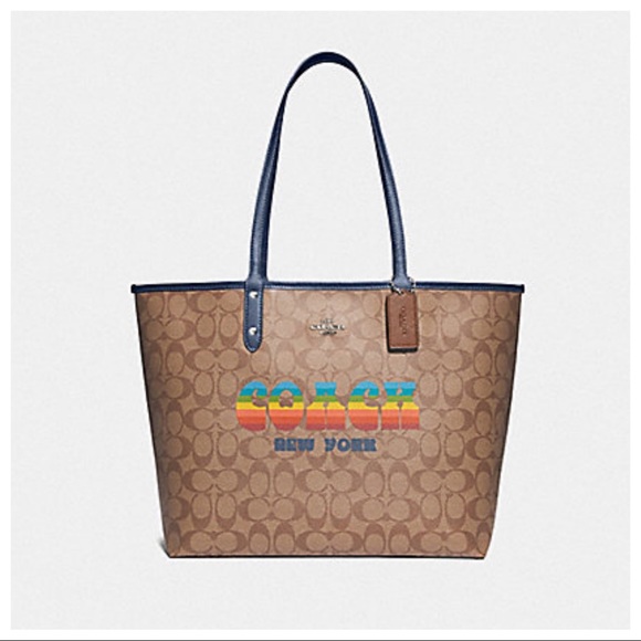 Chic coach reversible tote bag - Picture 3 of 7